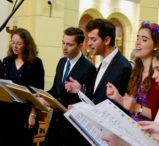 Choristes lors d’une célébration